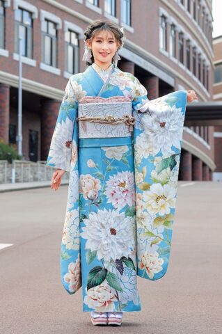 水色振袖